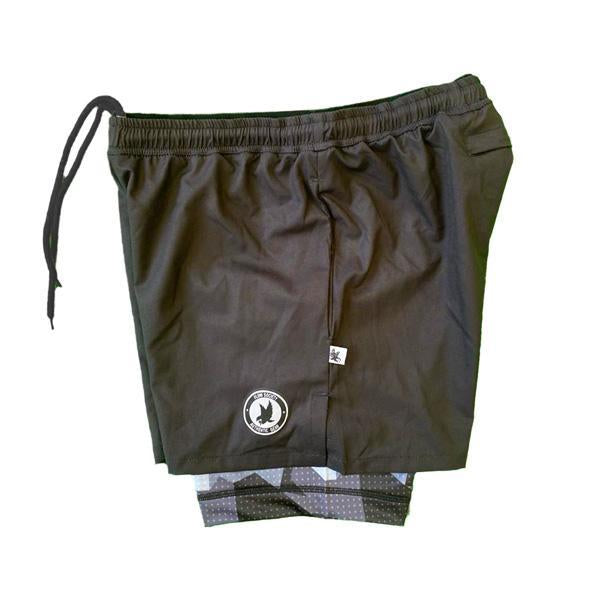 Mens 2-1 Compression Solid Black Eagle 7" Camo Shorts